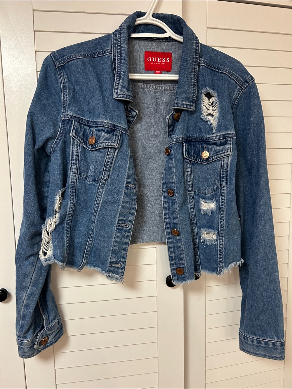 GUESS Medium Blue Distressed Cropped Denim Jacket